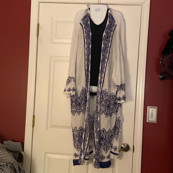 Chico's Sweaters - Chico's Lightweight Long Knit Cardigan/cover Up